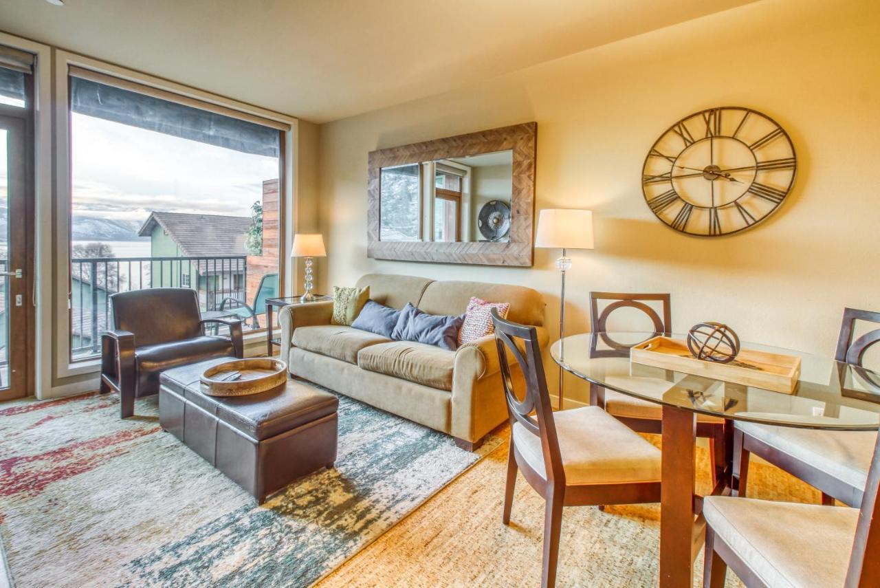 Chelan Resort Suites: Water Sunset  Exterior foto