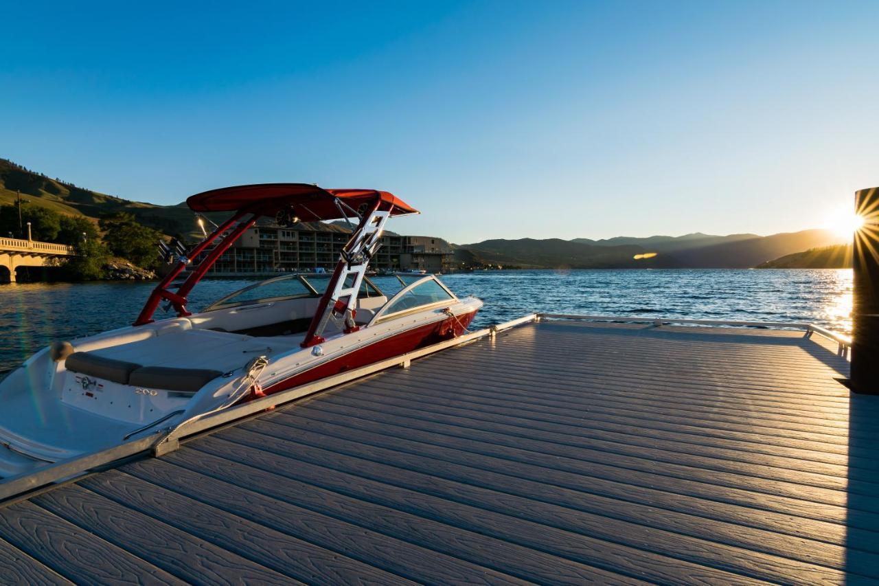 Chelan Resort Suites: Water Sunset  Exterior foto